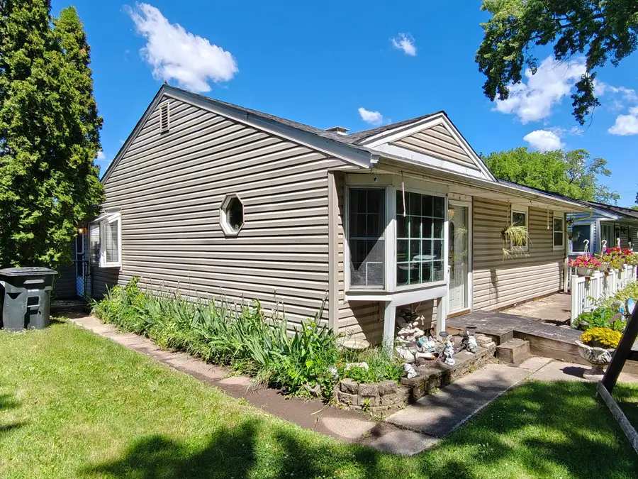 140 N Guyer Street, Hobart, IN 46342 - #3