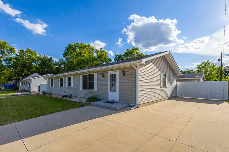 722 Capitol Road, Valparaiso, IN 46385 - #1