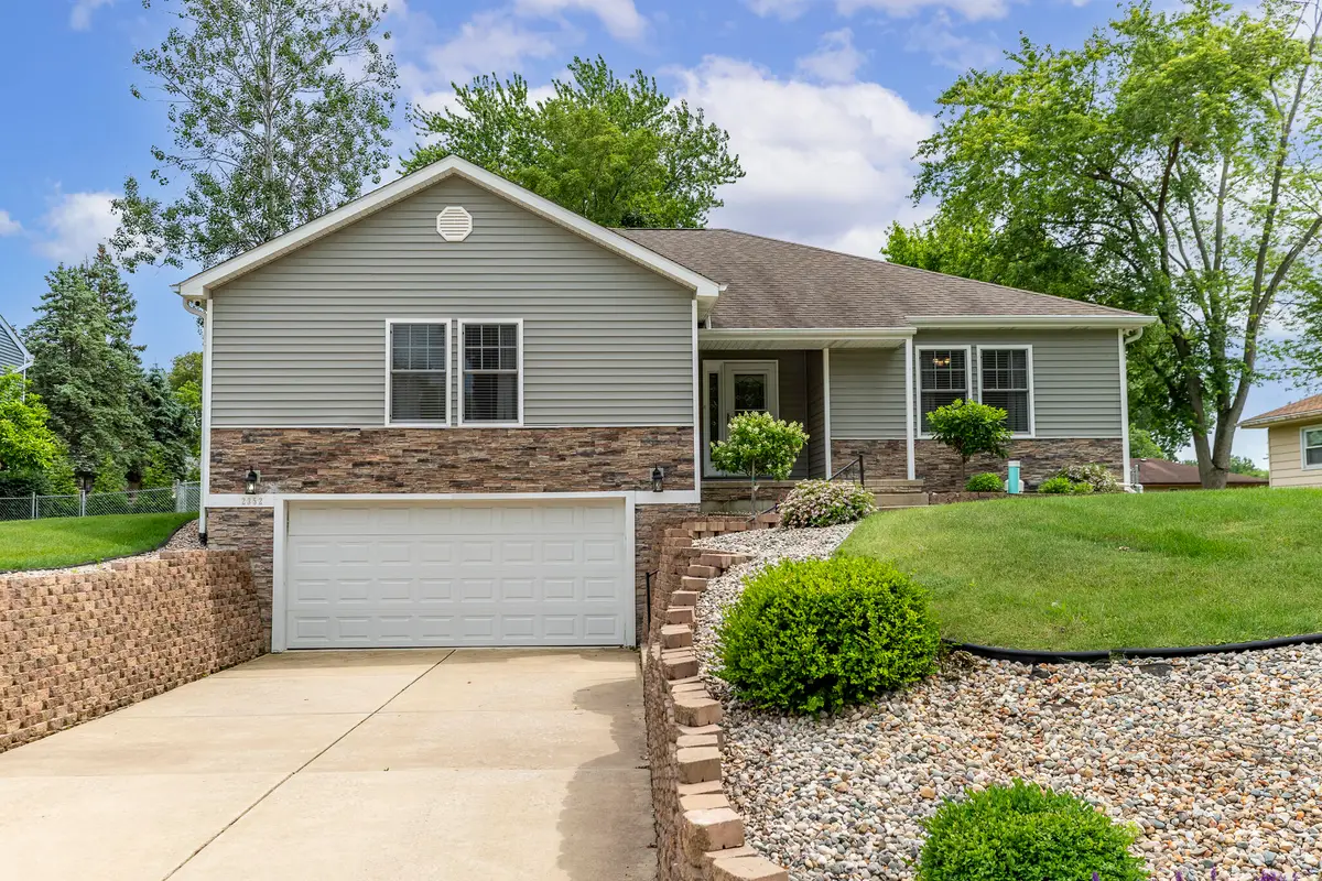 2352 Four Seasons Parkway, Crown Point, IN 46307 - #1