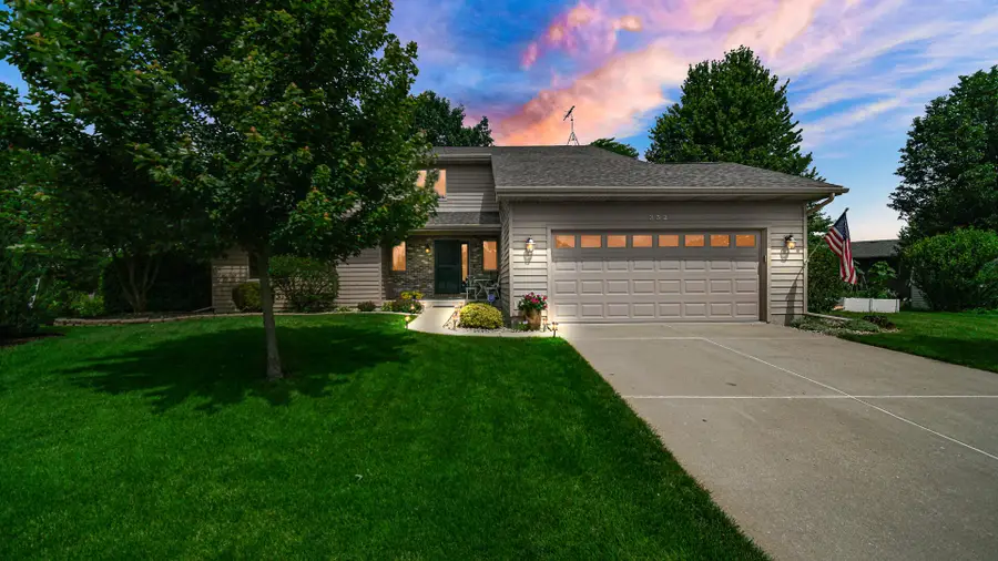 252 Bedford Circle, Valparaiso, IN 46383 - #2