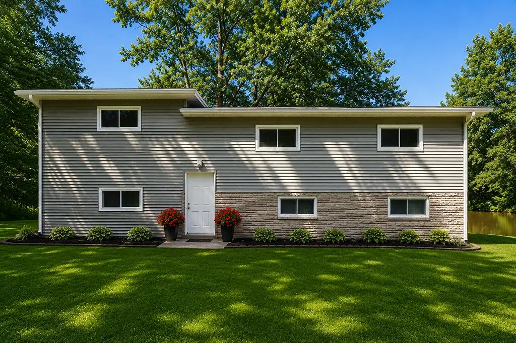 3023 N Tanner 1, Winamac, IN 46996 - #1