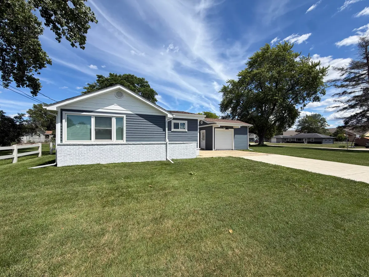 314 S Bray Street, New Carlisle, IN 46552 - #1