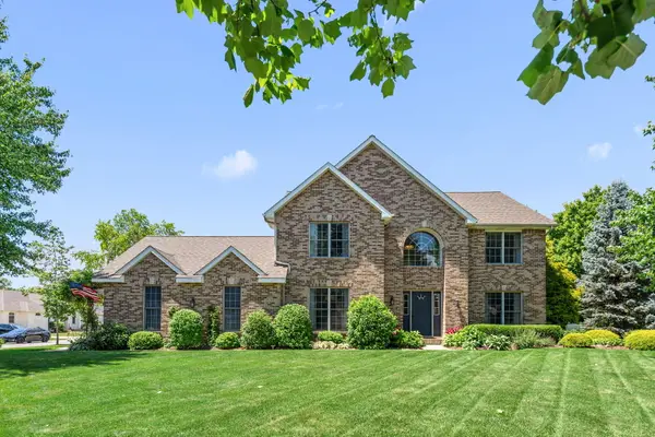 1550 Blue Heron Drive, Valparaiso, IN 46385