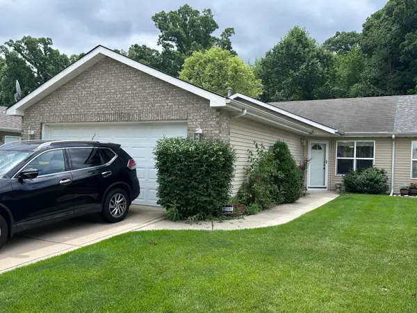 4411 W 92nd Place, Merrillville, IN 46410