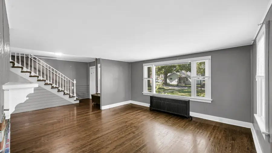 112 W 13th Street, La Porte, IN 46350 - #2
