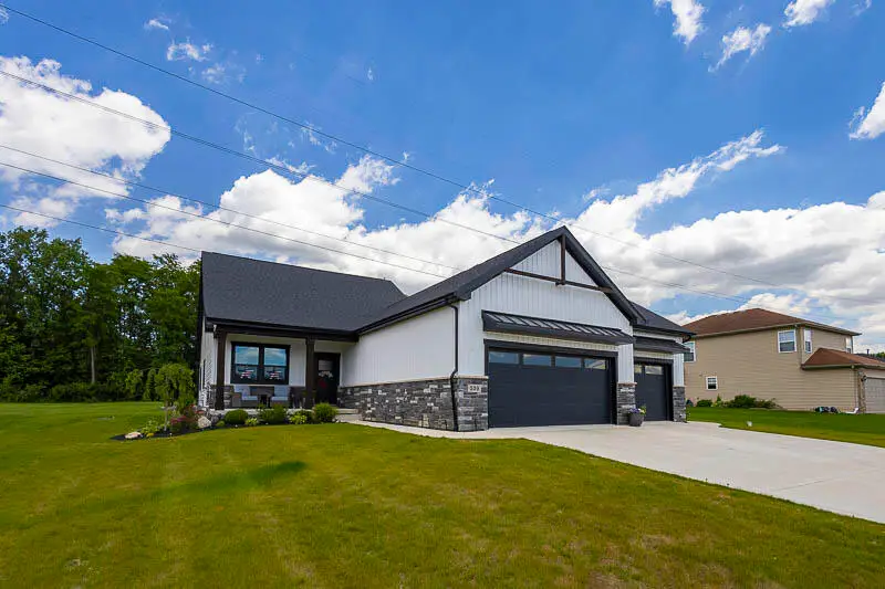 539 Scenic View Avenue, Valparaiso, IN 46385 - #2