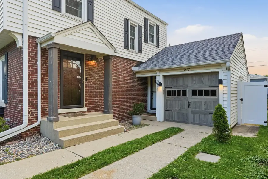 237 Sunnyside Avenue, Munster, IN 46321 - #3