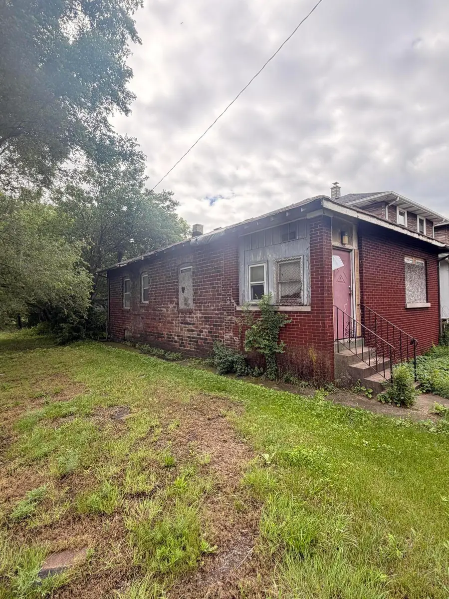 735 Carolina Street, Gary, IN 46402 - #2