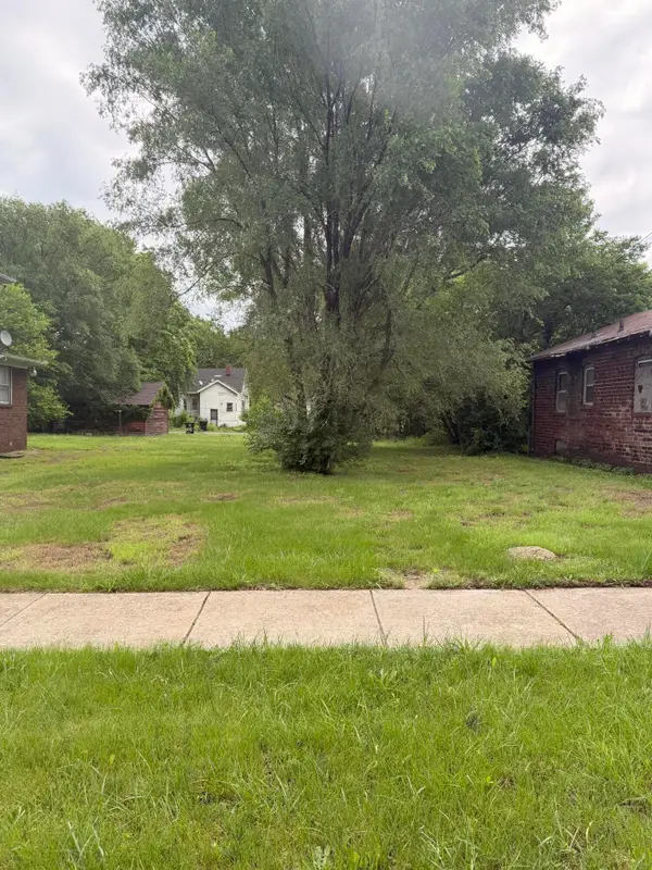 729 Carolina Street, Gary, IN 46402