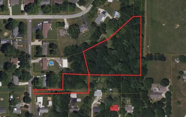 2004 Blossom Lane, Georgetown, IN 47122