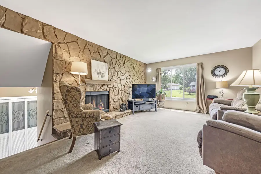 2337 Four Seasons Parkway, Crown Point, IN 46307 - #3