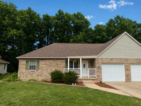 2136 Texas Street, Chesterton, IN 46304