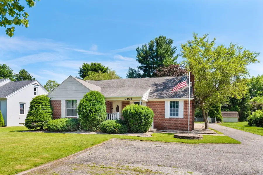 2404 Monroe Street, La Porte, IN 46350 - #2