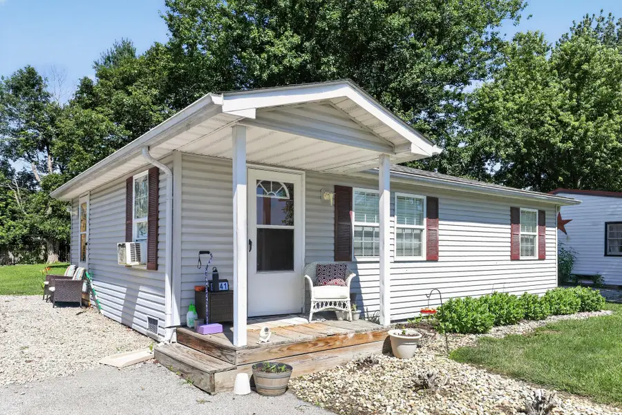 5641 N Clover West Drive, Fairland, IN 46126 - #3