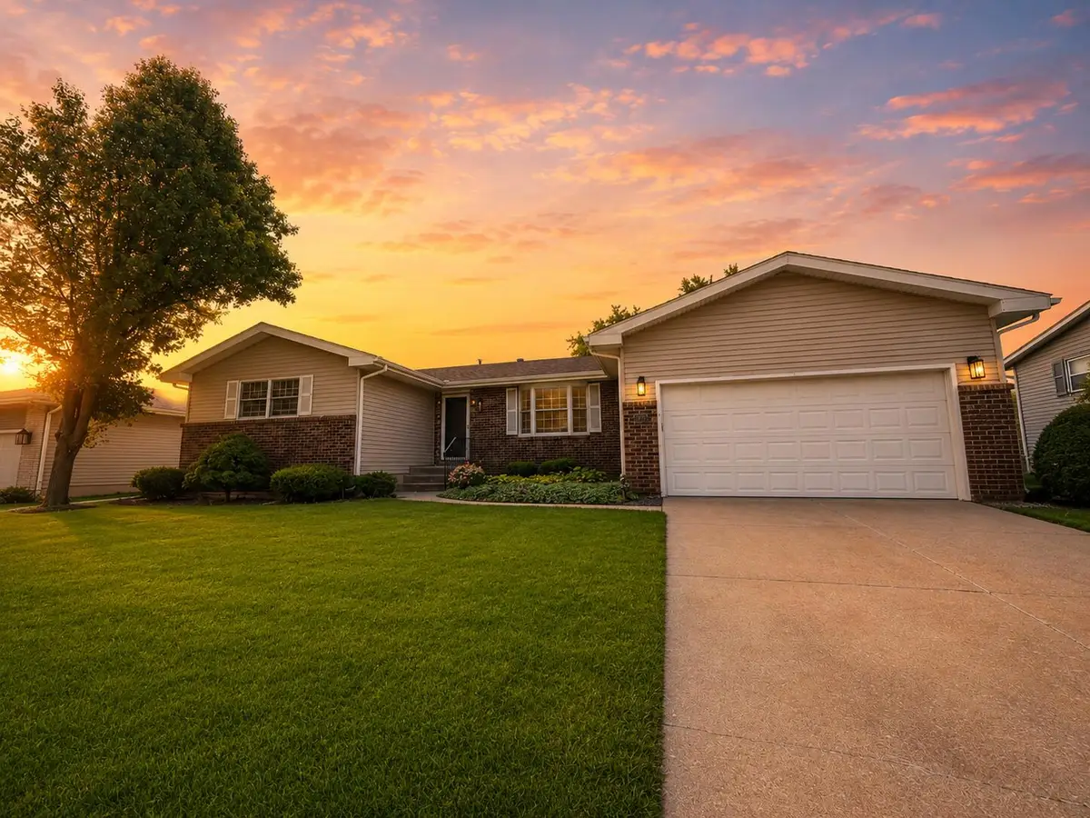 1619 W 95th Avenue, Crown Point, IN 46307 - #1