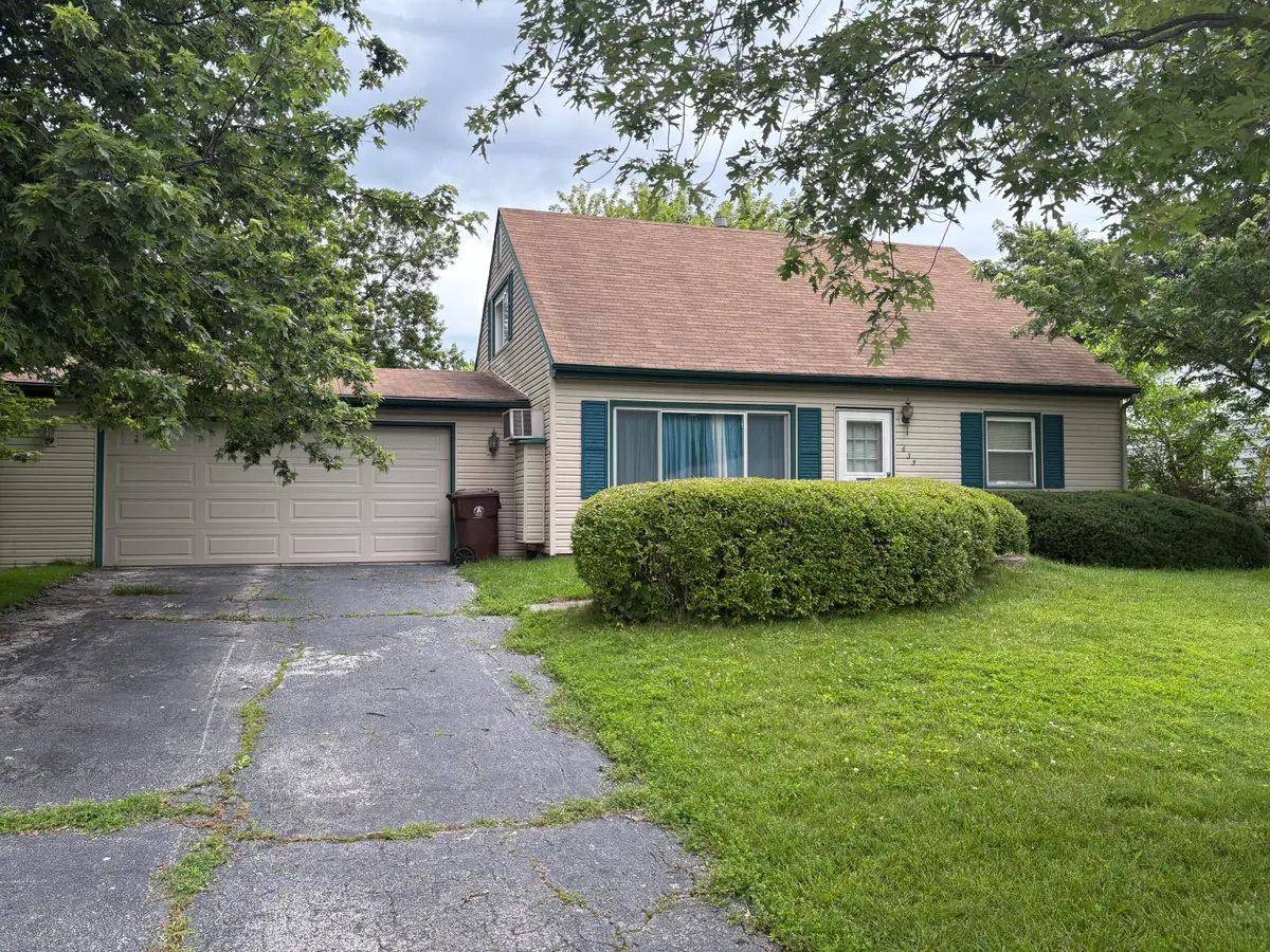 635 Oswego Road, Valparaiso, IN 46385 - #1