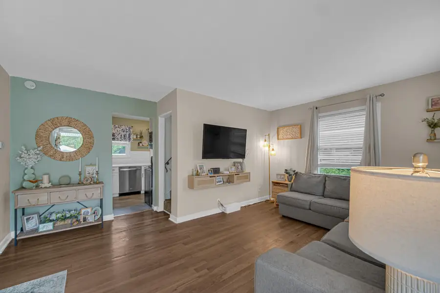 114 Beverly Lane, Hobart, IN 46342 - #2