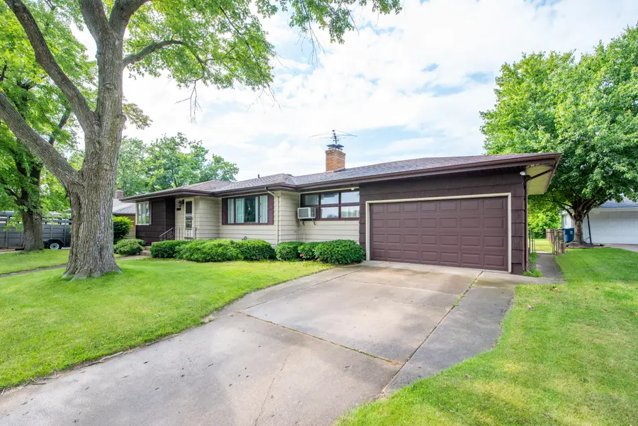 3413 Lincoln Street, Highland, IN 46322 - #3