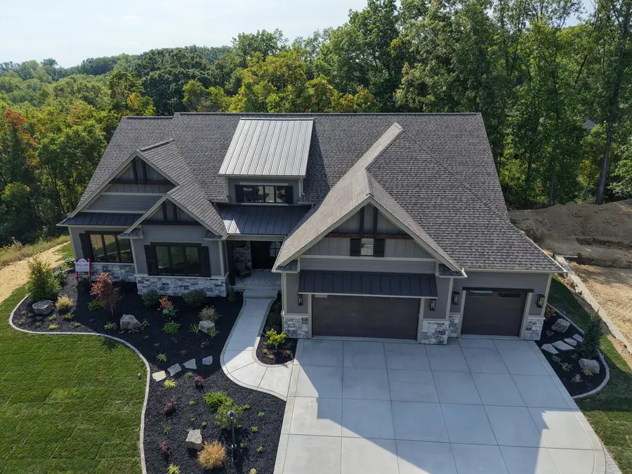 41 Edinburgh Street, Valparaiso, IN 46385 - #3