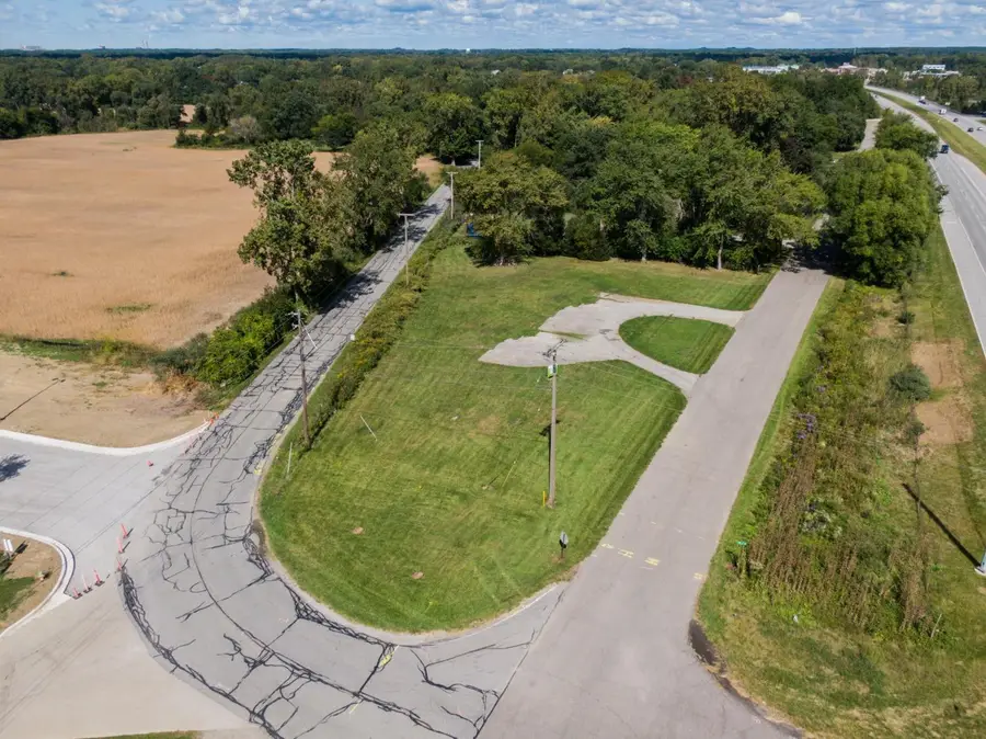 1022 N Old State Rd 49, Chesterton, IN 46304 - #2
