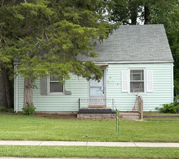 10 W 37th Avenue, Hobart, IN 46342