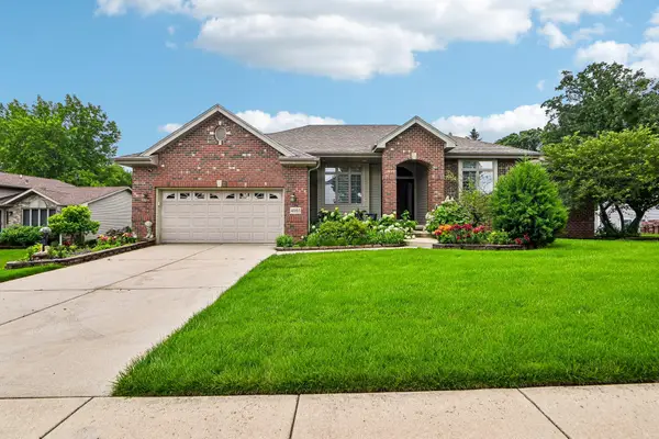 4003 W 92nd Place, Merrillville, IN 46410