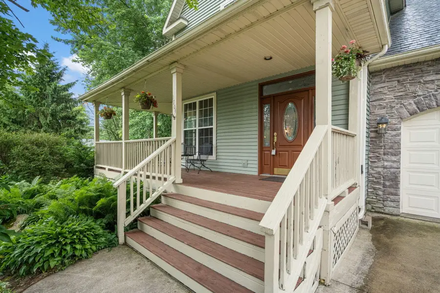 1704 Eisenhower Avenue, Valparaiso, IN 46383 - #3