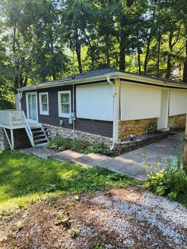 7956 N Elder Lane, New Carlisle, IN 46552