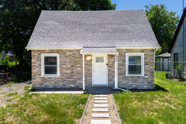 2709 E 36th Avenue, Lake Station, IN 46405