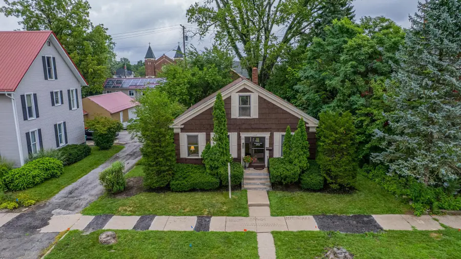 1025 Indiana Avenue, La Porte, IN 46350 - #2