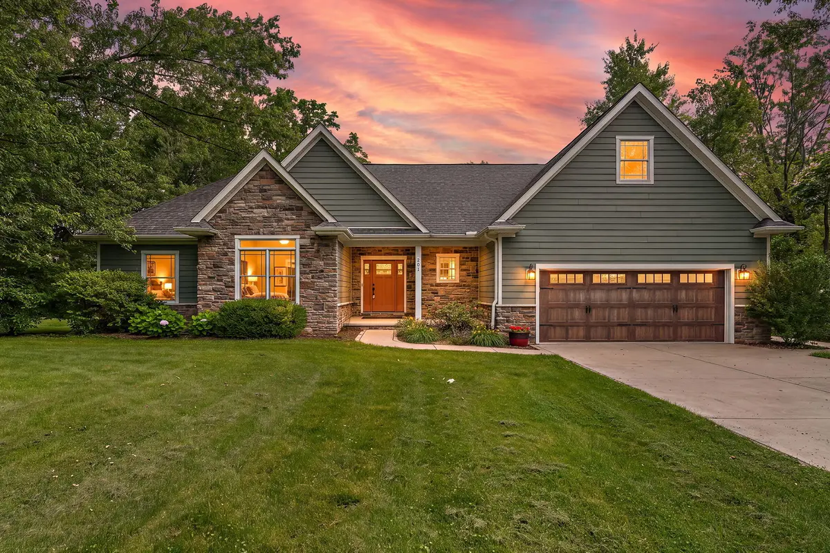 201 Sylvan Court, Valparaiso, IN 46385 - #1