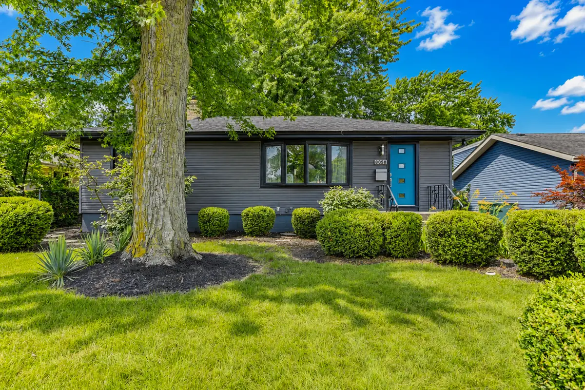 8050 Columbia Avenue, Munster, IN 46321 - #1