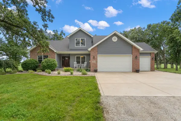 5017 E 129th Avenue, Crown Point, IN 46307