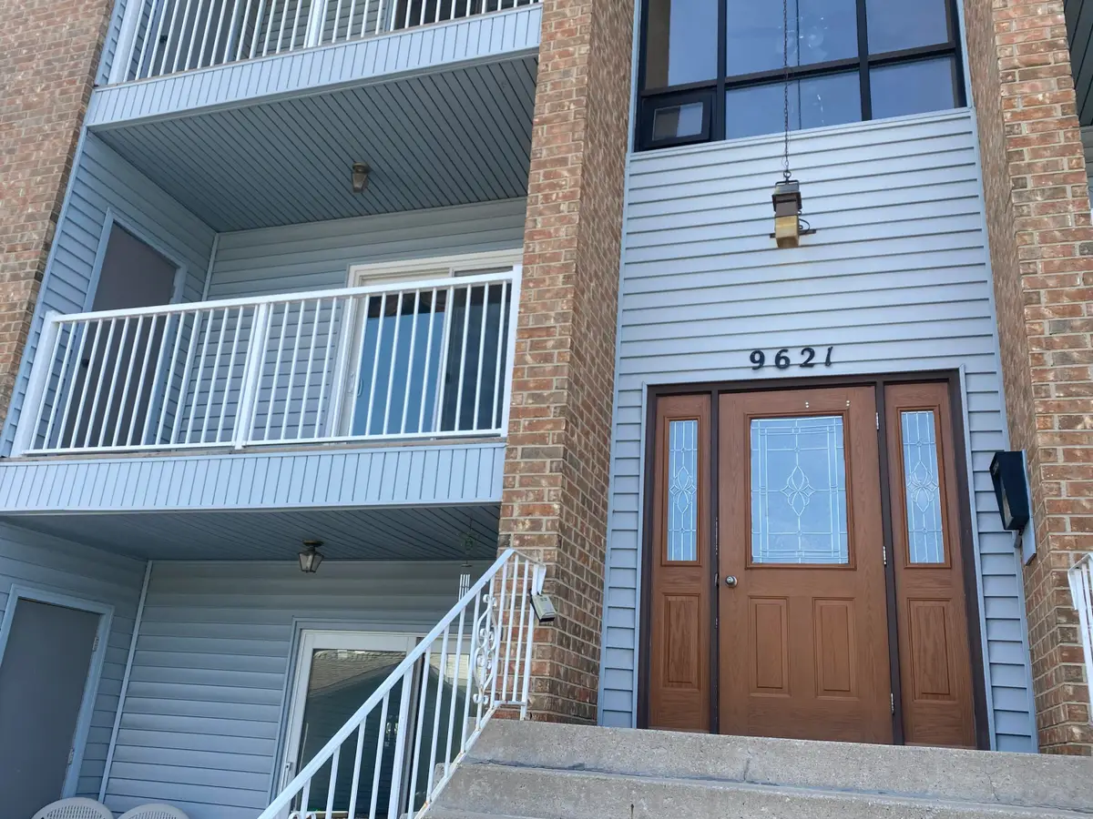 9621 Merrillville Road #203, Crown Point, IN 46307 - #1