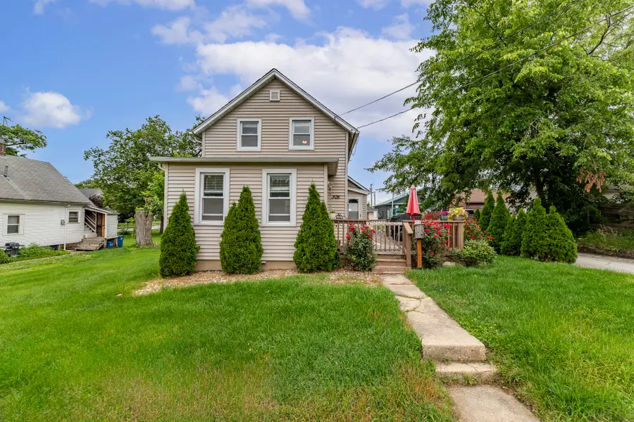308 E Porter Street, Crown Point, IN 46307 - #2