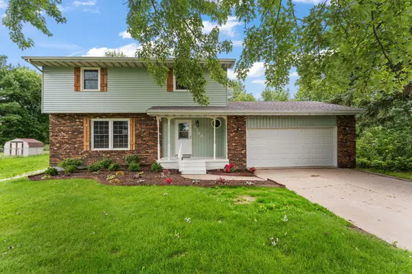 3764 Kingsway Drive, Crown Point, IN 46307