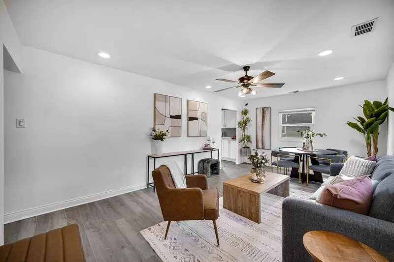 8115 Wicker Park Drive, Highland, IN 46322 - #2
