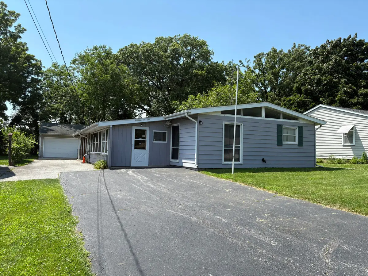 1401 Fairlane Drive, Valparaiso, IN 46383 - #1
