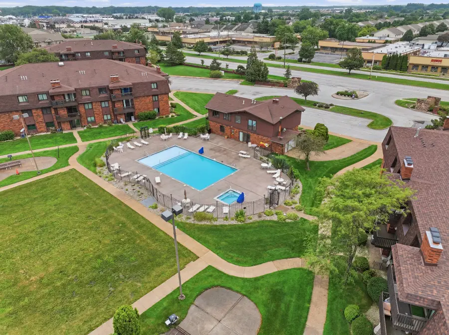 2023 W 45th Street #104, Highland, IN 46322 - #2