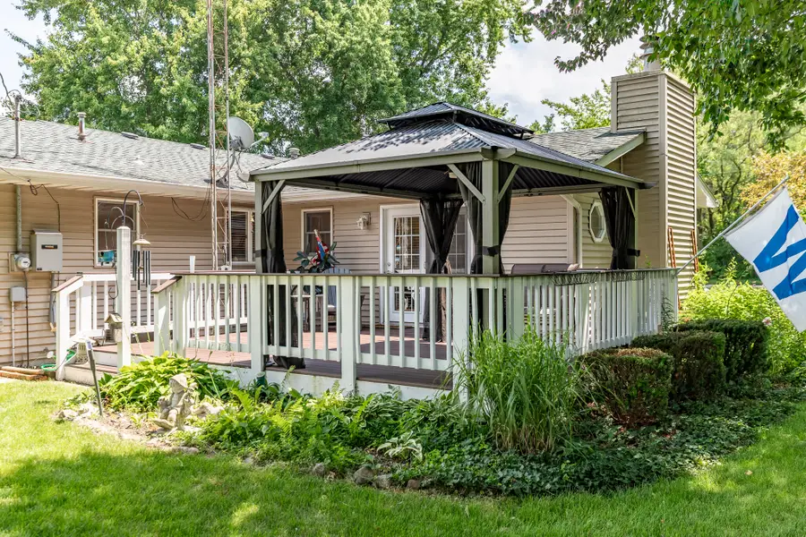 718 Forsythia Street Se, Demotte, IN 46310 - #2
