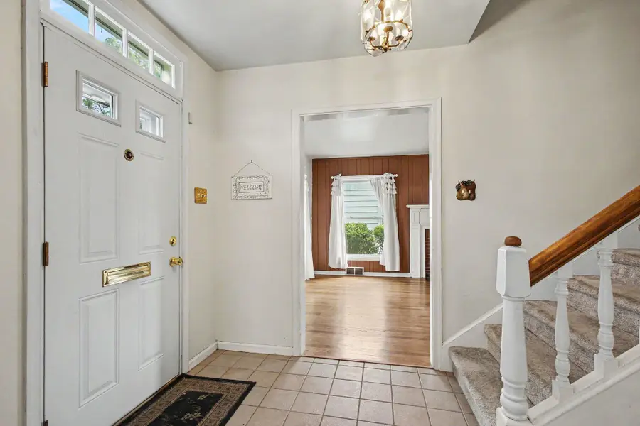 7024 Magoun Avenue, Hammond, IN 46324 - #3