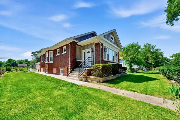 1584 Mckinley Street, Gary, IN 46404