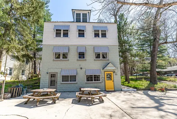 33 S Lake Shore County Road, Beverly Shores, IN 46301