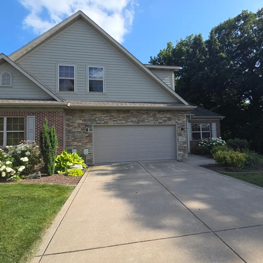 2061 Vale Park Road, Valparaiso, IN 46385 - #2