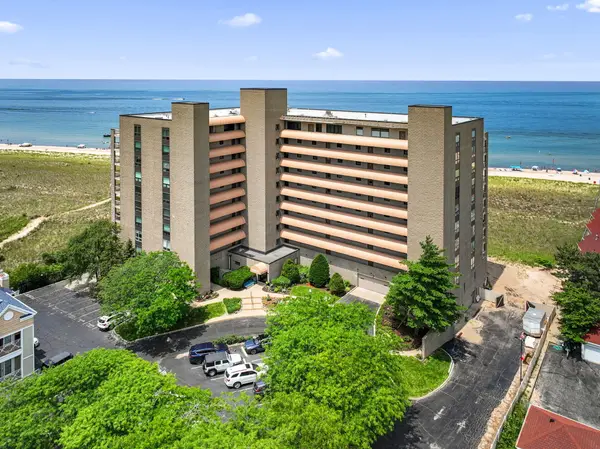 100 Lake Shore Drive #204, Michigan City, IN 46360