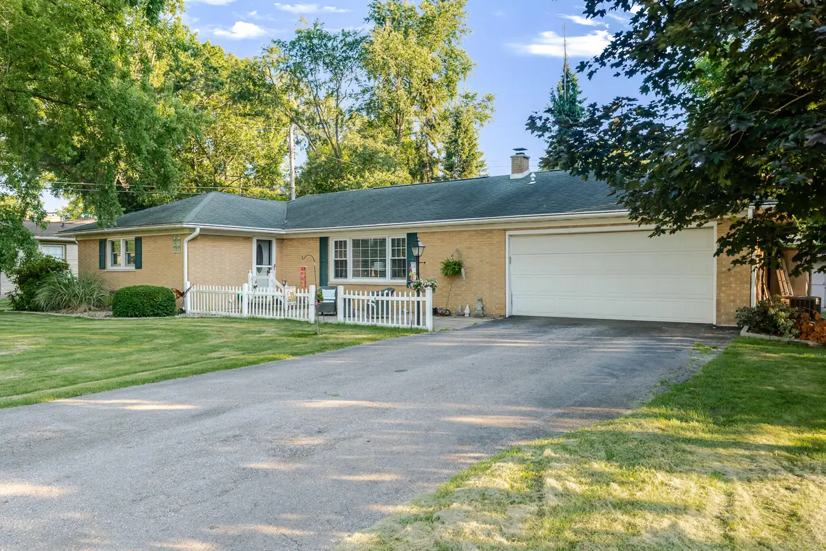 108 Edgewood Court, La Porte, IN 46350 - #1