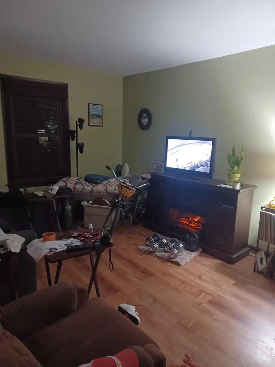 634 N Marshall Avenue, Clarksville, IN 47129 - #2