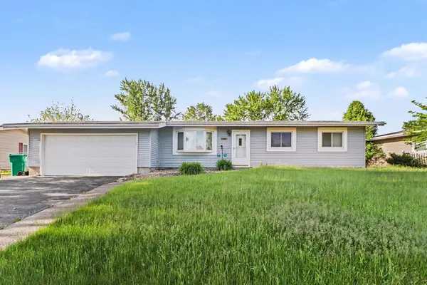 404 Sable Drive, Valparaiso, IN 46385