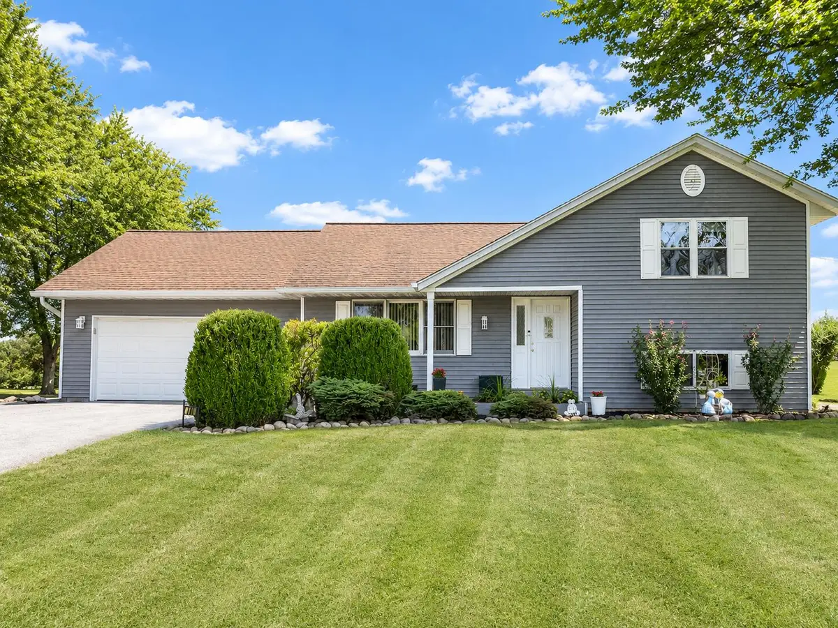 17247 Mount Street, Lowell, IN 46356 - #1