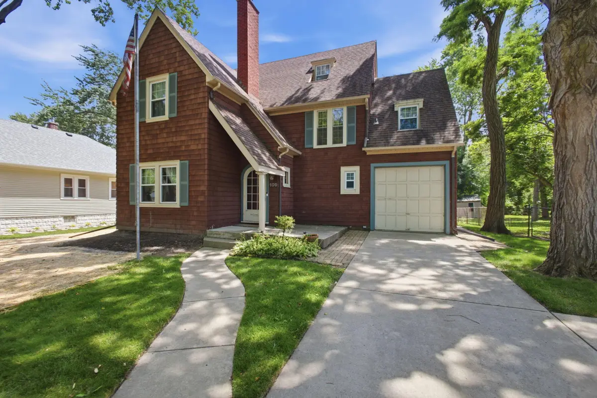 109 Elmwood Place, Crown Point, IN 46307 - #1